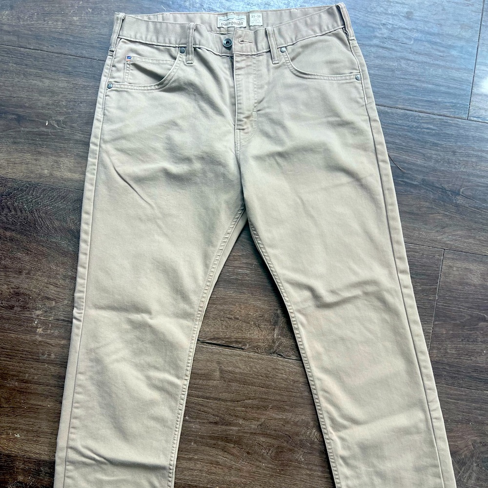Men’s Patagonia Chinos 33/30